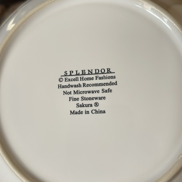 Sakura Spendor Burgundy Side Vegetable Serving Bowl - Picture 5 of 5